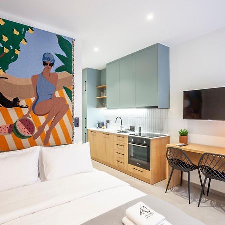 Mazi Rooms Charilaou 2,2 سالونيك المظهر الخارجي الصورة
