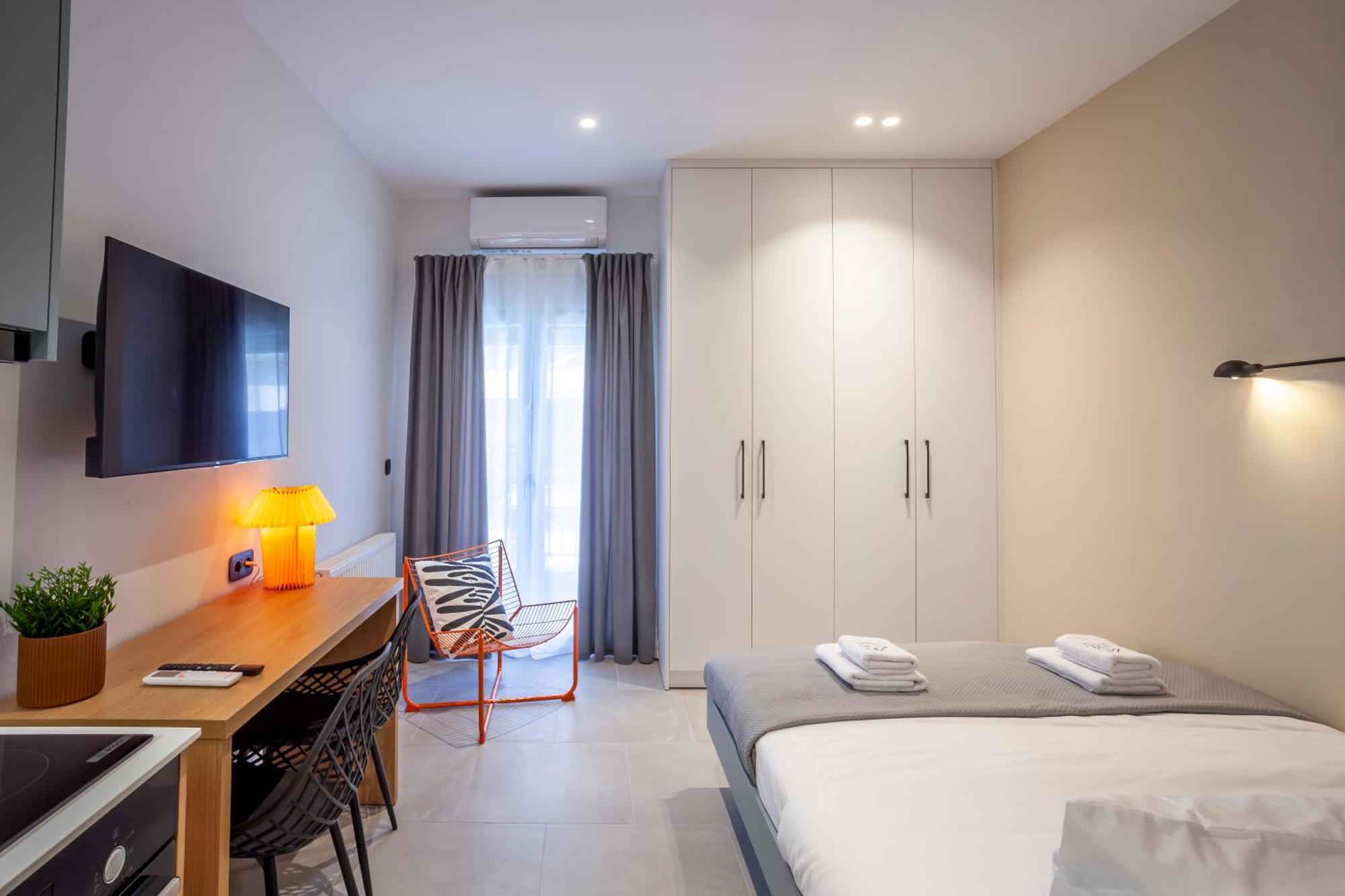 Mazi Rooms Charilaou 2,2 سالونيك المظهر الخارجي الصورة
