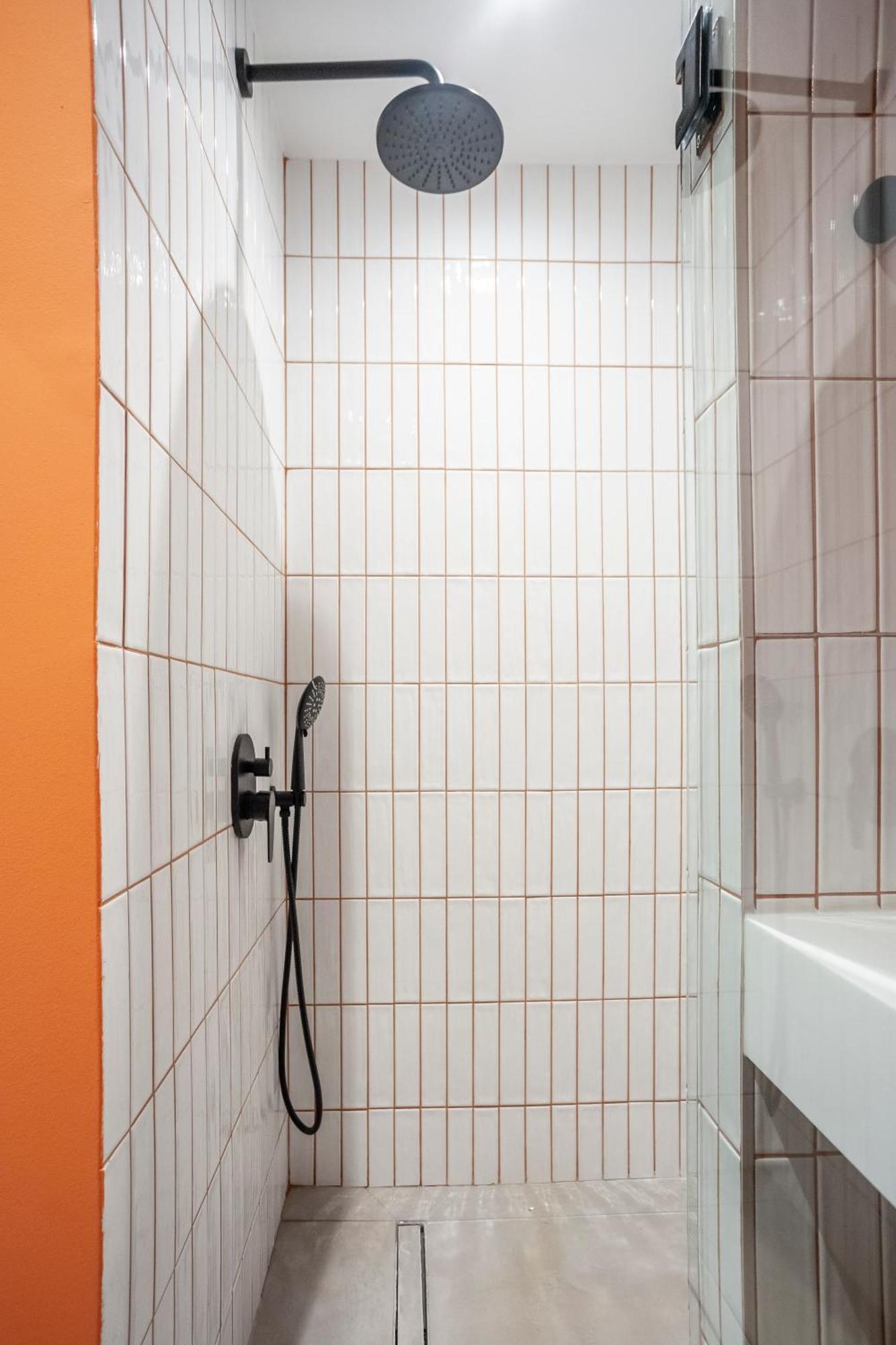 Mazi Rooms Charilaou 2,2 سالونيك المظهر الخارجي الصورة